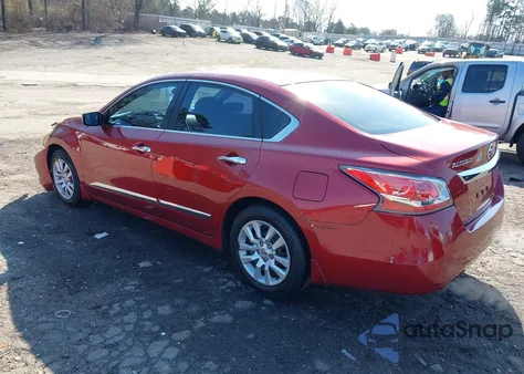2015 Nissan Altima 2.5 S from USA, damaged, VIN 1N4AL3AP6FN372632